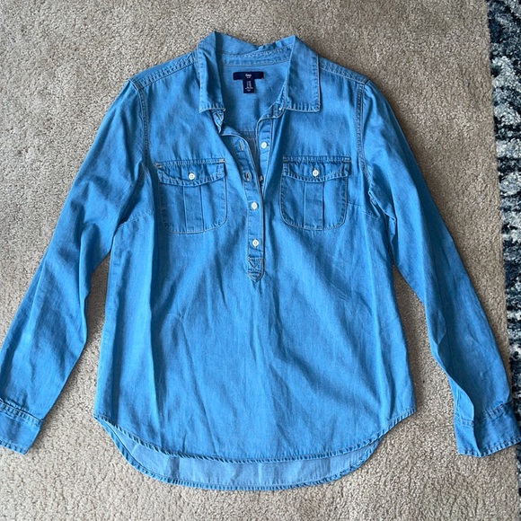 American Eagle Outfitters Tops - Gap Half Button Down Shirt, Size: Extra Small, Color: Blue